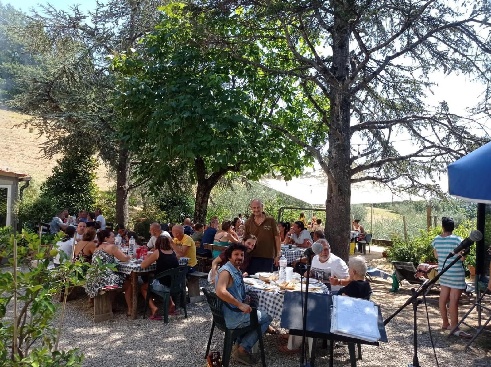 Ala Di Maniero In Agriturismo Valdrago In Toscana, Nel Verde Mugello Sulle Colline Di Firenze 보르고산로렌조 외부 사진