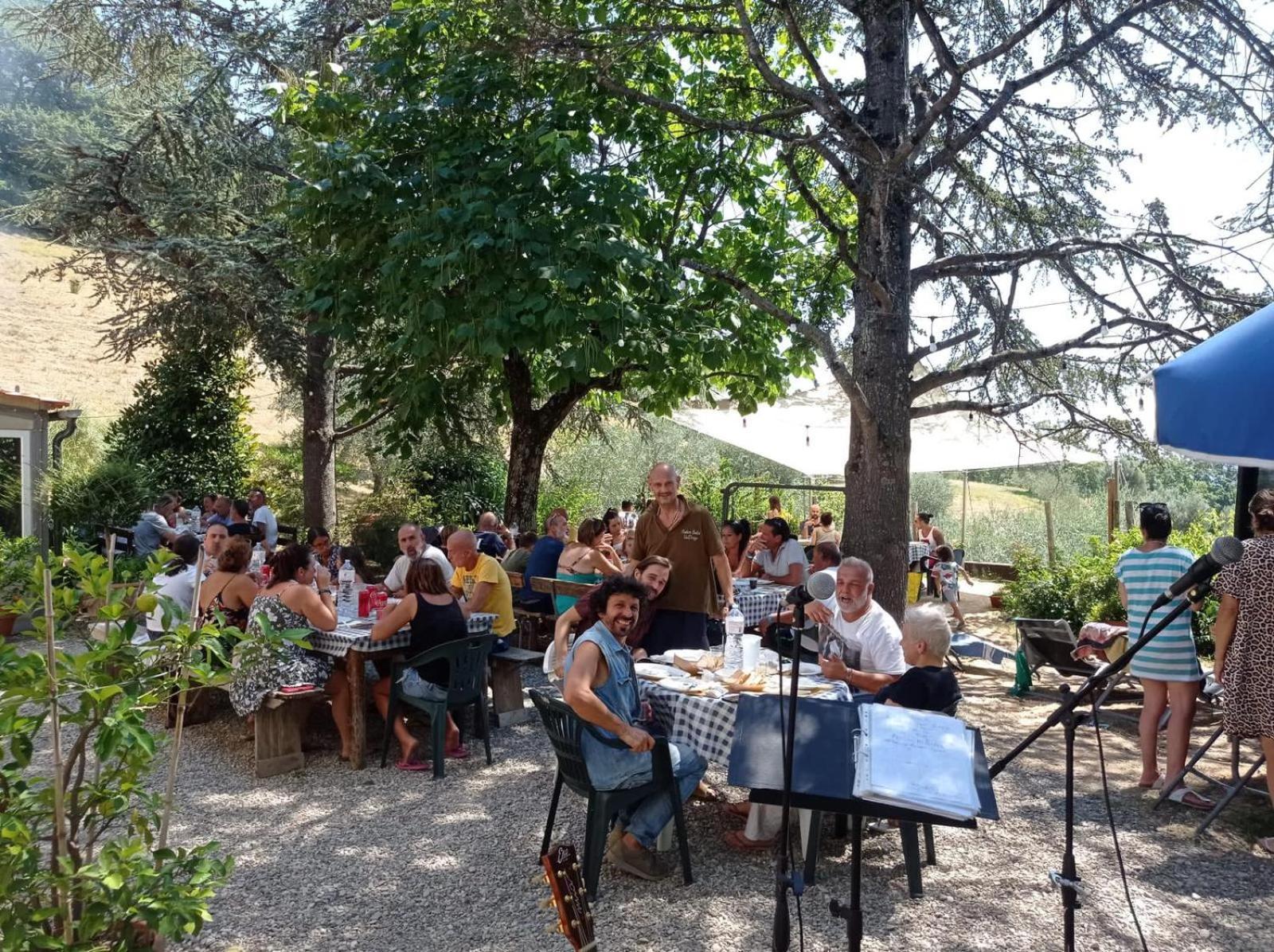 Ala Di Maniero In Agriturismo Valdrago In Toscana, Nel Verde Mugello Sulle Colline Di Firenze 보르고산로렌조 외부 사진