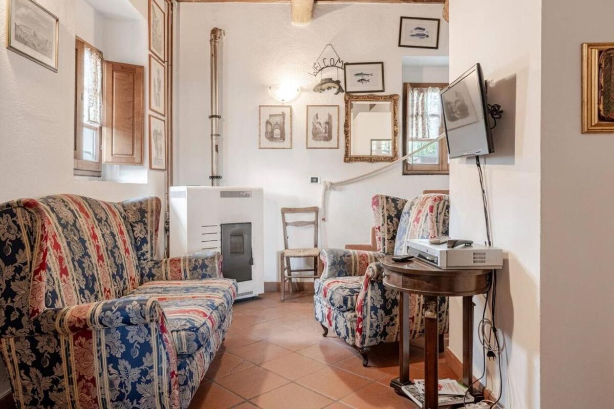 Ala Di Maniero In Agriturismo Valdrago In Toscana, Nel Verde Mugello Sulle Colline Di Firenze 보르고산로렌조 외부 사진